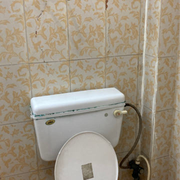 Bathroom in 1 RK Independent House at RWA Apartments Sector 50, Sector 50 – for Rent
