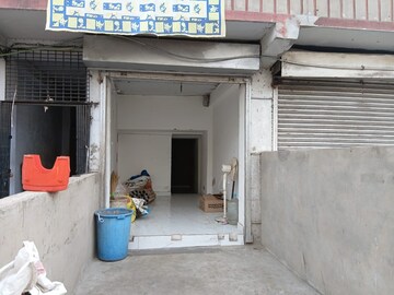  Shop For Rent in Jadavpur