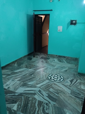 Bedroom in 1 BHK Apartment at RWA Pocket R Dilshad Garden, Dilshad Garden – for Rent