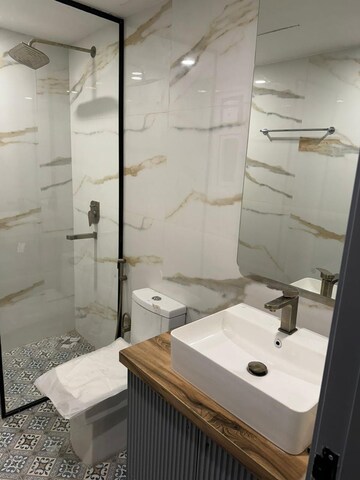 Bathroom in 4 BHK Apartment at Central Park Flower Valley Aqua Front Towers, Sohna Sector 33 – for Rent