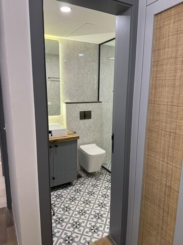 Bathroom in 4 BHK Apartment at Central Park Flower Valley Aqua Front Towers, Sohna Sector 33 – for Rent