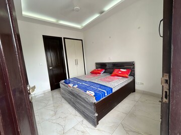 Bedroom in 3 BHK Independent House at Sushant Lok 2, Sector 57 – for Rent