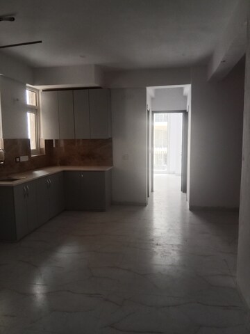 Room in 3 BHK Apartment at ROF Alante, Sector 108 – for Rent