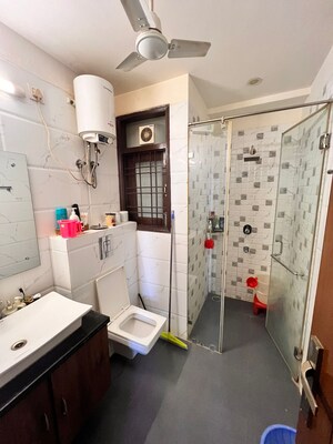 Master Bedroom in 3 BHK Builder Floor at Ardee City, Sector 52 – for Sale