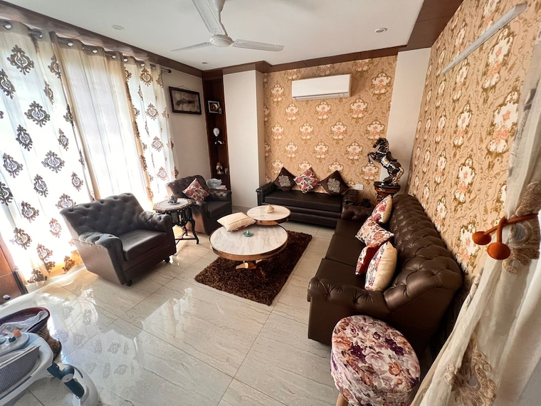 Bedroom, ardee-city 3 Bedroom 300 Sq.Ft. Builder Floor In Sector 52 Gurgaon 8927846