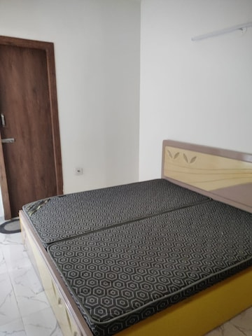 2 BHK Apartment For Rent in Pivotal Riddhi Siddhi, Sector 99