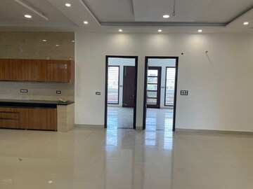 Room in 3 BHK Independent House at Aerocity – for Rent