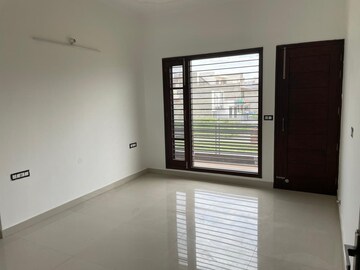 Room in 3 BHK Independent House at Aerocity – for Rent