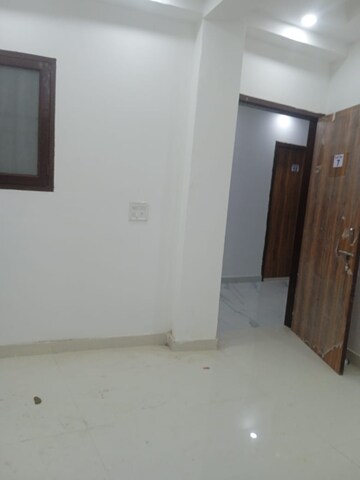 2 BHK Builder Floor For Rent in Saket