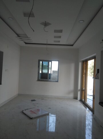 Room in 4 BHK Independent House at Ameenpur – for Sale