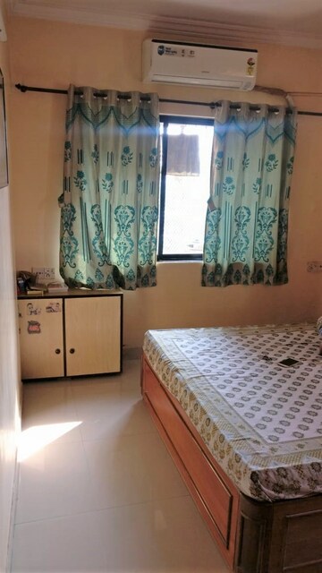 Bedroom in 2 BHK Apartment at HDIL Dheeraj Diamond, Malad West – for Rent