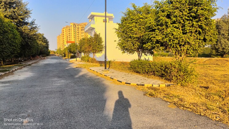 Garden, sector 19  110 Sq.Yd. Plot In Sector 19 Dharuhera 8927934