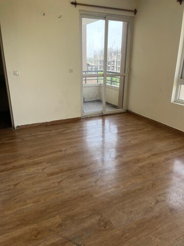 Room in 2 BHK Apartment at Umang Monsoon Breeze Phase I, Sector 78 – for Rent