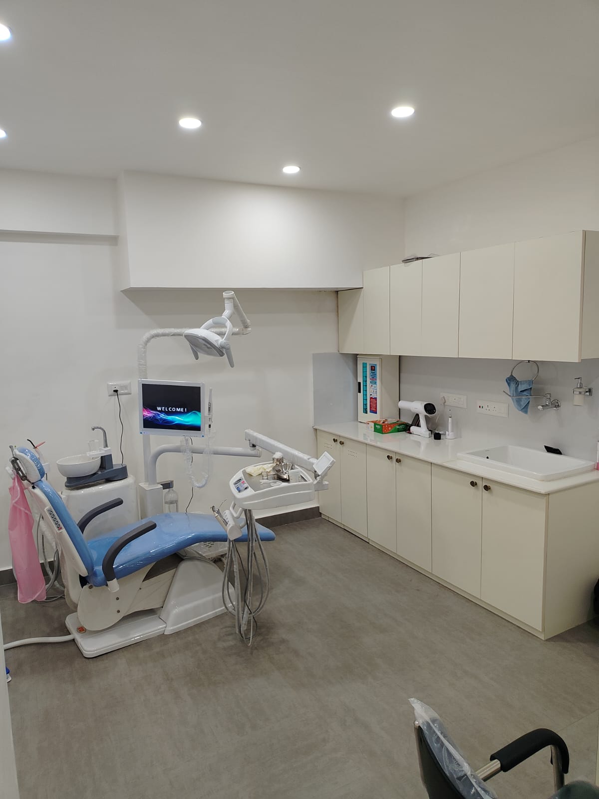 Showroom For Rent in Ballygunge