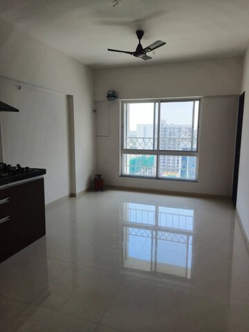 Room in Studio Apartment at Geras World of Joy L, Kharadi – for Rent