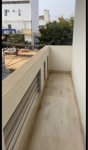 Balcony in 6 BHK Independent House at Narayan Vihar – for Rent