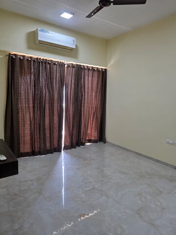 Bedroom in 3.5 BHK Apartment at Runwal Greens, Mulund West – for Sale