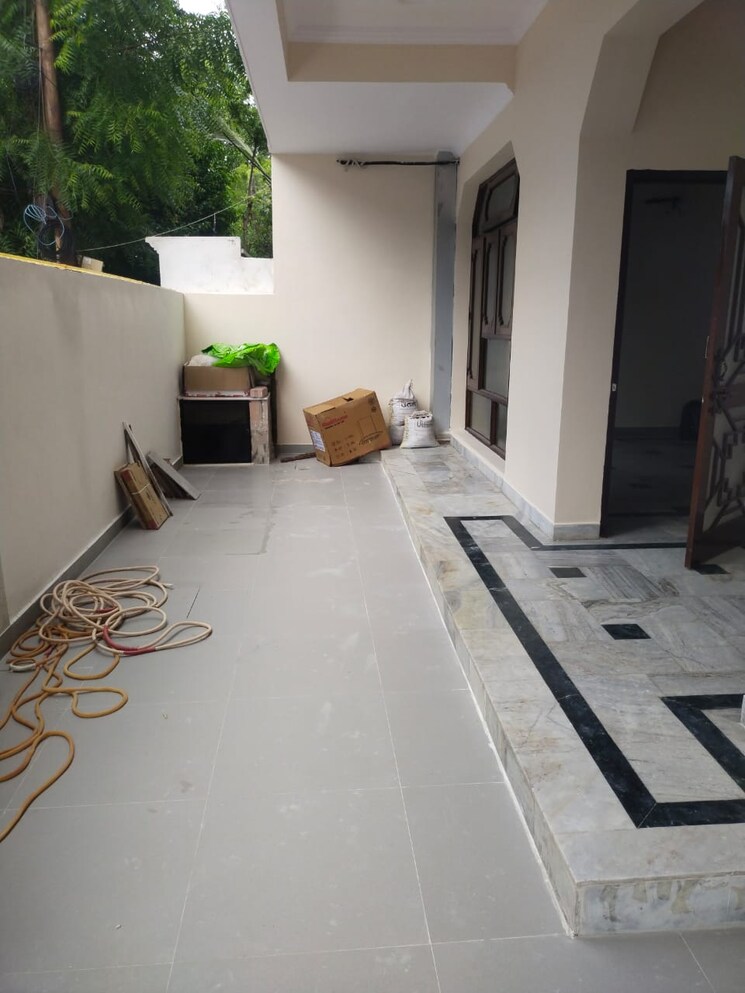 Master Bedroom, gomti nagar 3 Bedroom 2350 Sq.Ft. Independent House In Gomti Nagar Lucknow 8928010