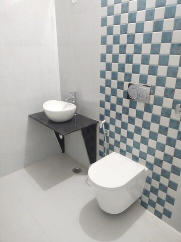 Bathroom in 3 BHK Independent House at Gomti Nagar – for Rent