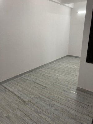 Room in 3 BHK Builder Floor at Jawahar Park – for Sale