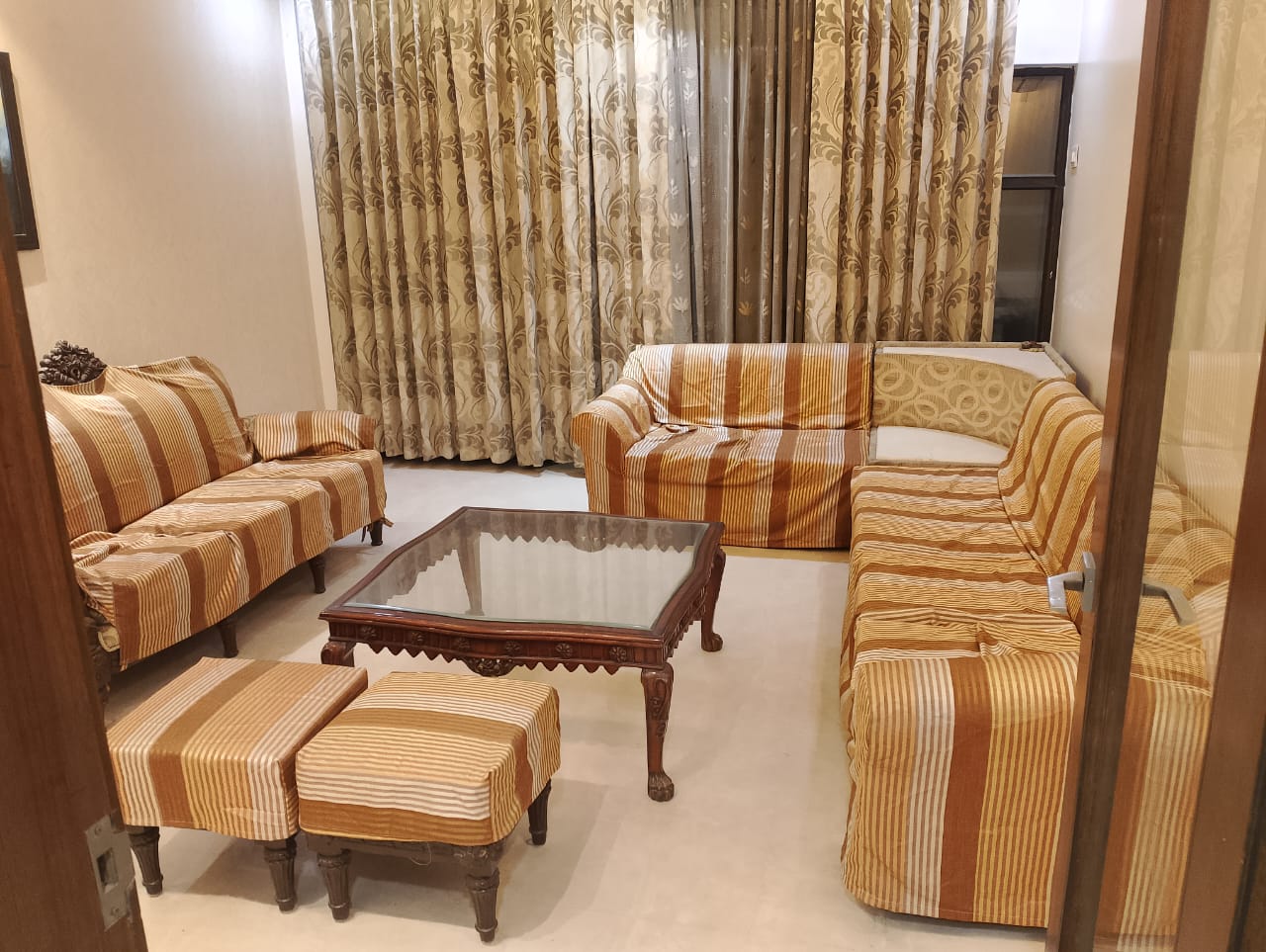 3 BHK Builder Floor For Rent in Saket J Block