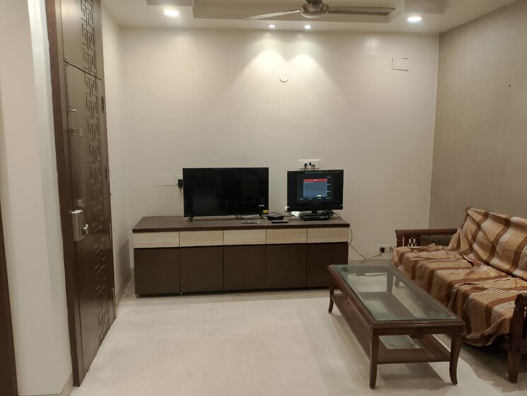 Bedroom, saket 3 Bedroom 1800 Sq.Ft. Builder Floor In Saket Delhi 8928084