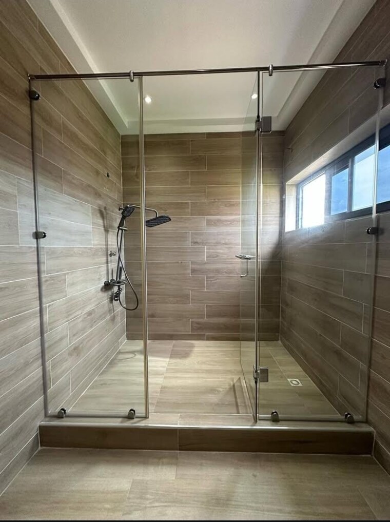 undefined, sector 29 3 Bedroom 2700 Sq.Ft. Builder Floor In Sector 29 Faridabad 8928090