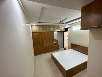 Bedroom in 2 BHK Apartment at Cambridge Layout – for Rent