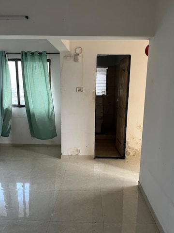 Building Lobby in 2 BHK Apartment at Siddharth Palace, Malad West – for Rent