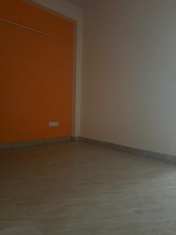 Room in 2 BHK Builder Floor at Jawahar Park – for Sale