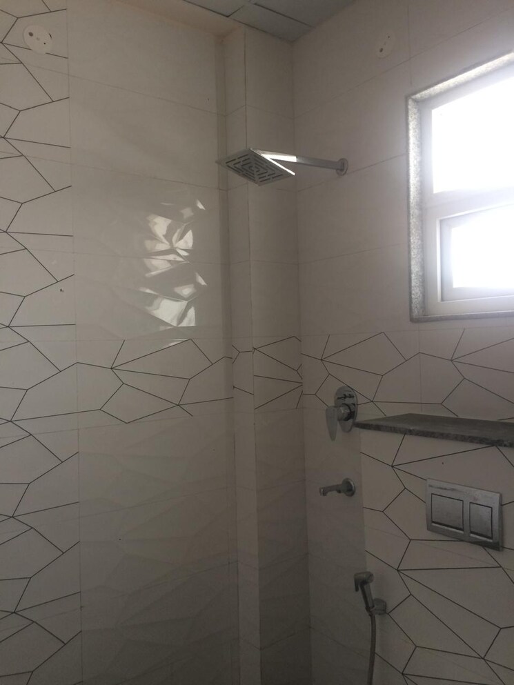 Bathroom, sector 51 2 Bedroom 1200 Sq.Ft. Builder Floor In Sector 51 Gurgaon 8928167