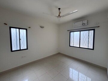 Room in 3 BHK Apartment at Spartan Heights, Richmond Town – for Rent