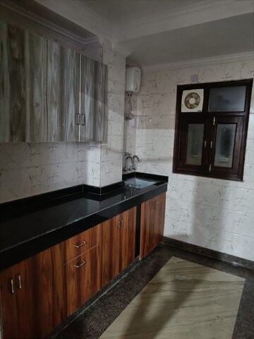 Kitchen in 2 BHK Builder Floor at Sector 51 – for Rent
