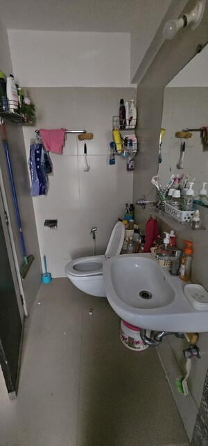 Master Bedroom in 2 BHK Apartment at Gurukrupa Marina Enclave, Malad West – for Sale