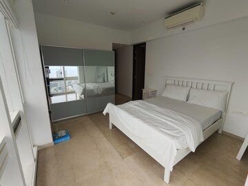 Bedroom in 3 BHK Apartment at Lodha The Park, Worli – for Rent