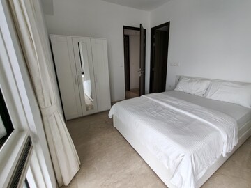 Bedroom in 3 BHK Apartment at Lodha The Park, Worli – for Rent