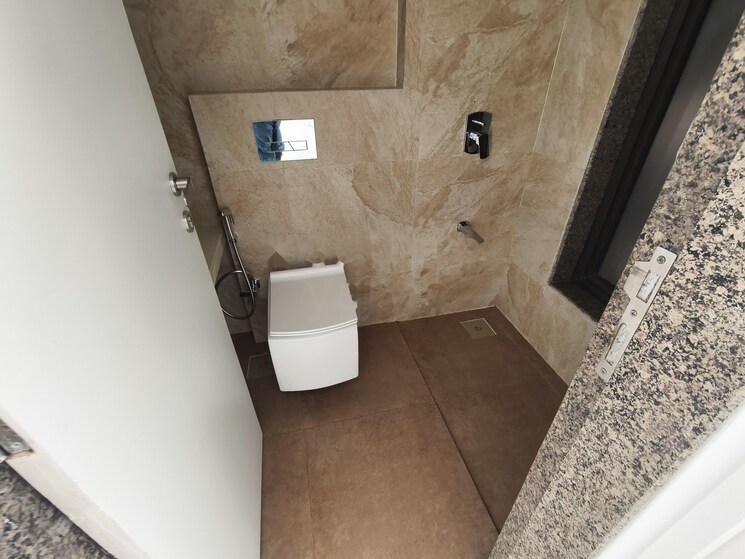 Bathroom, kanakia-silicon-valley 2 Bedroom 670 Sq.Ft. Apartment In Powai Mumbai 8928187