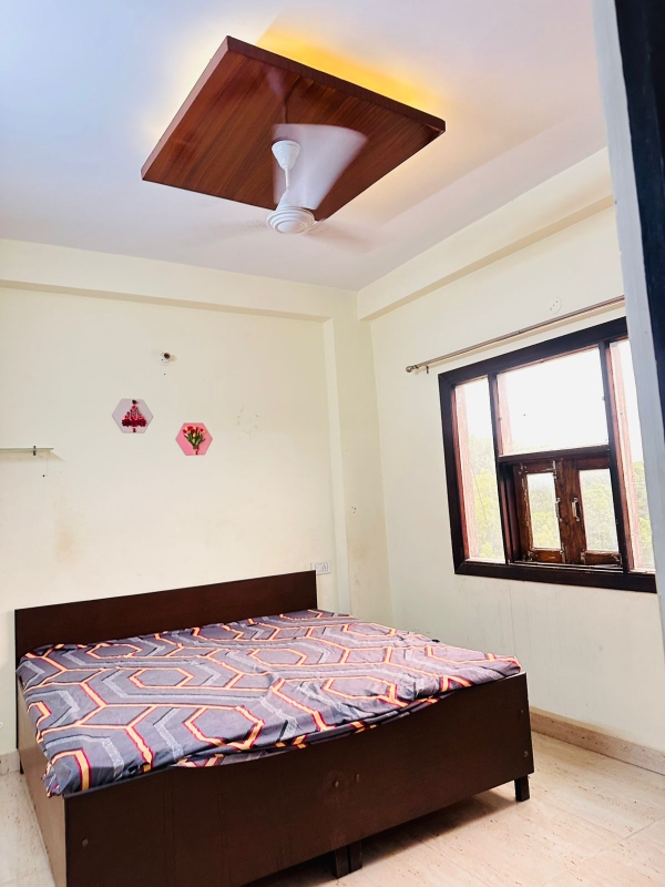3 BHK Builder Floor For Rent in Milestone 32nd Avenue