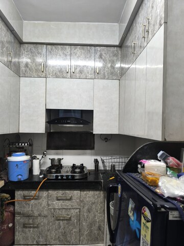 Kitchen in 2 BHK Builder Floor at Rohini Sector 6 – for Rent