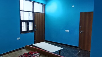 Room in 2 BHK Independent House at Sector 116 – for Rent