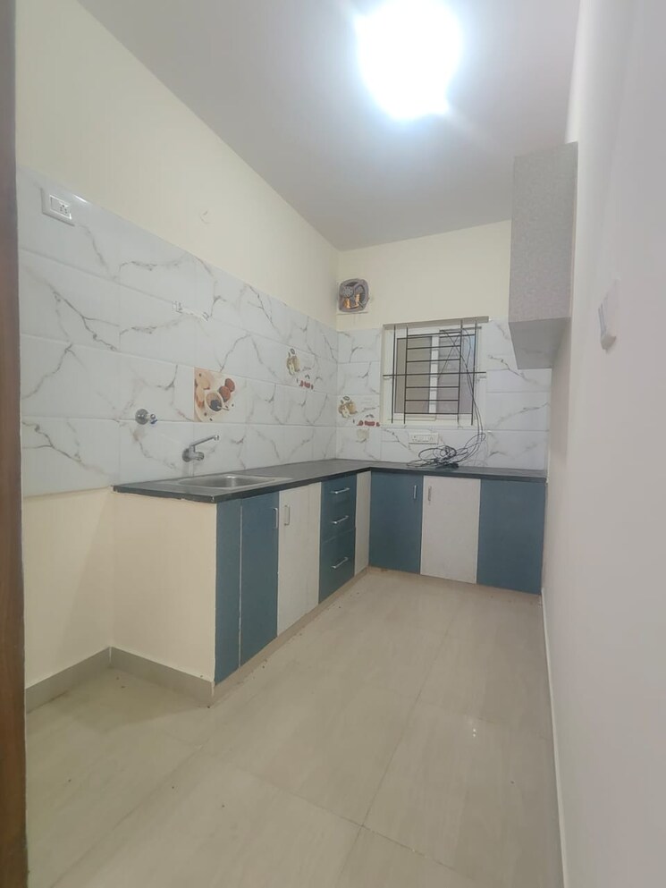 Kitchen, iti layout 2 Bedroom 950 Sq.Ft. Builder Floor In Iti Layout Bangalore 8928330