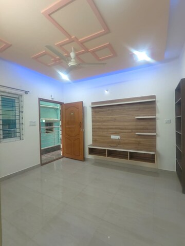 Room in 2 BHK Builder Floor at Iti Layout – for Rent