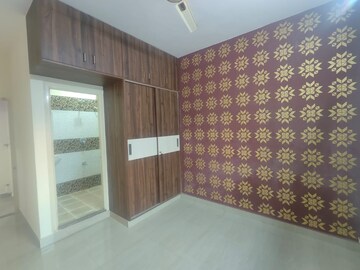 Room in 2 BHK Builder Floor at Iti Layout – for Rent