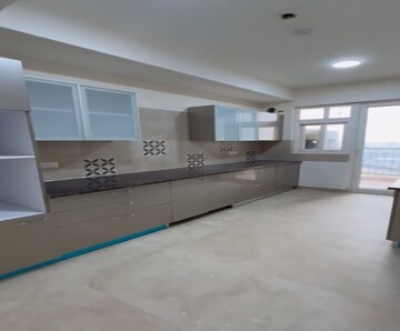 Room in 4 BHK Builder Floor at ATS Triumph, Sector 104 – for Sale