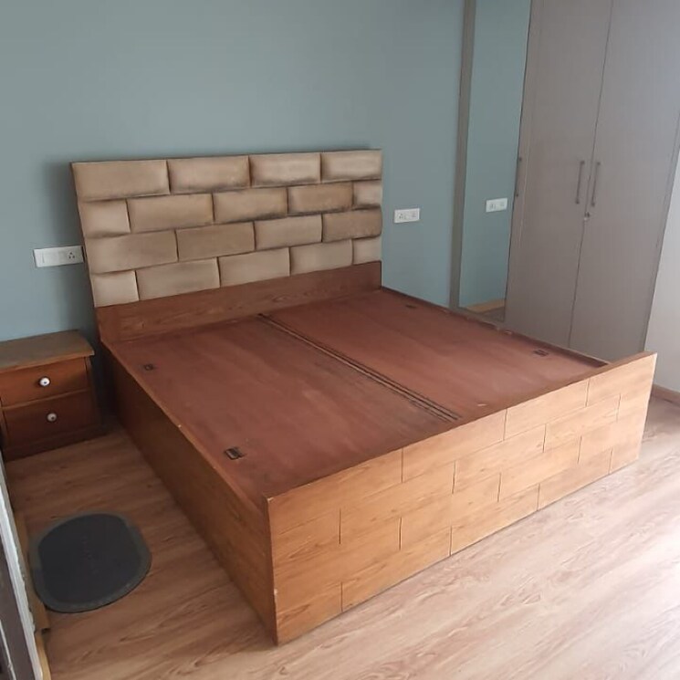 Bedroom, emaar-palm-select 3 Bedroom 1650 Sq.Ft. Apartment In Sector 77 Gurgaon 8928354