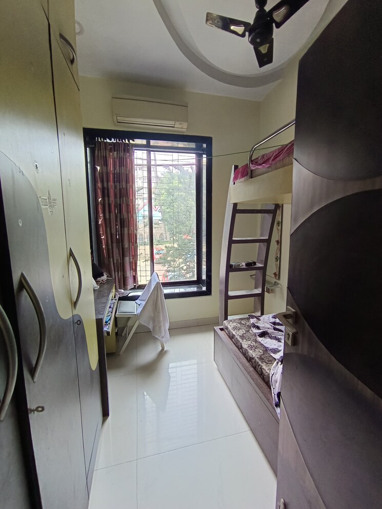 Living Room, usha-sadan-apartment 1.5 Bedroom 600 Sq.Ft. Apartment In Colaba Mumbai 8928369