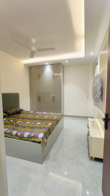 Bedroom in 1 BHK Builder Floor at Sushant Lok I – for Rent
