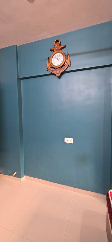 Furnished Amenities in 2 BHK Apartment at Gaurav Chintan, Mira Road East – for Rent