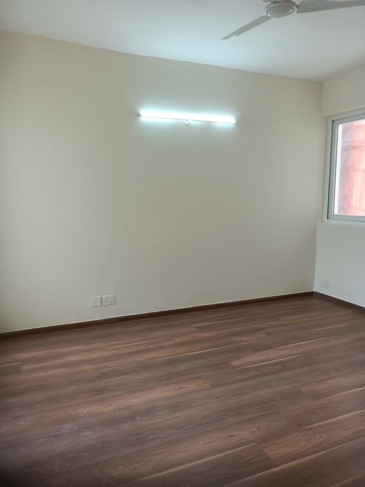 Room, lotus-panache 3 Bedroom 1720 Sq.Ft. Apartment In Sector 110 Noida 8928386