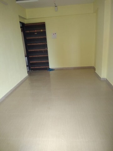 Room in 1 BHK Apartment at Jay Jinendra Jay Vijay Nagar, Naigaon East – for Rent